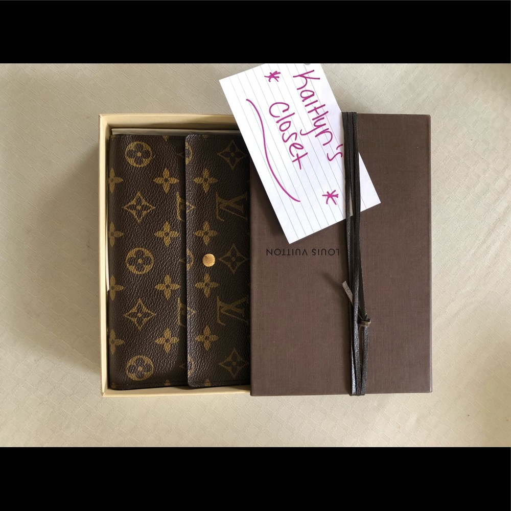 Large Louis Vuitton Monogram Wallet